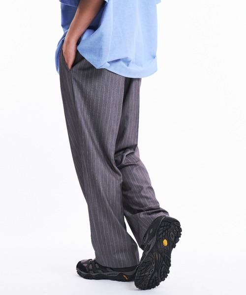 THE BOLDMAN（ザ ボールドマン）の「2tuck Summer Slacks / 2タックサマースラックス（スラックス・メンズ・チャコールグレー/ライトグレー/ブラック/ブラウン・LARGE/MEDIUM）」の14枚目の写真