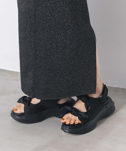 Gready Brilliant（グレディブリリアン）の「リボンサテンサンダル（サンダル・レディース・ブラック/ブラウン・36/37/38）」の19枚目の写真