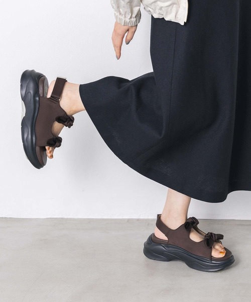 Gready Brilliant（グレディブリリアン）の「リボンサテンサンダル（サンダル・レディース・ブラック/ブラウン・36/37/38）」の15枚目の写真