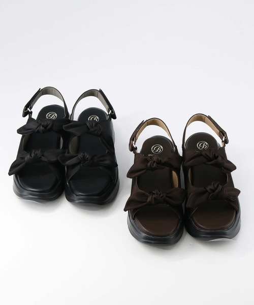 Gready Brilliant（グレディブリリアン）の「リボンサテンサンダル（サンダル・レディース・ブラック/ブラウン・36/37/38）」の4枚目の写真