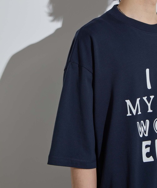 SLICK（スリック）の「【SLICK/スリック】Drawstring Printed T-Shirt (Worst Enemy)/ ドローストリングプリントTシャツ/オーバーサイズ シルエット / ヘビーウェイト（Tシャツ/カットソー・メンズ・ネイビー/ホワイト/ブラック・3/2/1）」の6枚目の写真