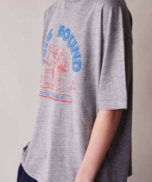 rehacer(レアセル)の「rehacer. Still Bound Vintage-like T-shirt / スティルバウンド ヴィンテージライクTシャツ(Tシャツ/カットソー・メンズ・ブラック/グレー/アイボリー・X-LARGE/LARGE/MEDIUM)」の7枚目の写真