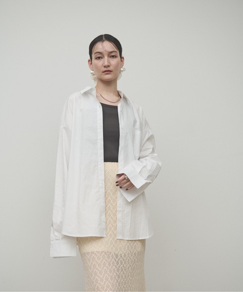 Lutim by u（ルチバイユー）の「Nuanced Lace Tight Flare Skirt / ニュアンスレースタイトフレアスカート（スカート・レディース・ホワイト/ブラック/ナチュラル・FREE）」の13枚目の写真