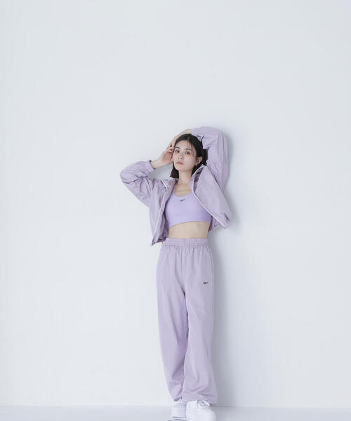 NATURAL BEAUTY BASIC(ナチュラルビューティーベーシック)の「【THINK BEAUTY】REEFIT WIND JACKET(ナイロンジャケット・レディース・オフホワイト/ライトグリーン/ラベンダー・MEDIUM)」の21枚目の写真