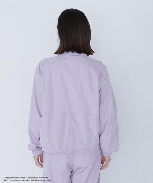 NATURAL BEAUTY BASIC(ナチュラルビューティーベーシック)の「【THINK BEAUTY】REEFIT WIND JACKET(ナイロンジャケット・レディース・オフホワイト/ライトグリーン/ラベンダー・MEDIUM)」の17枚目の写真