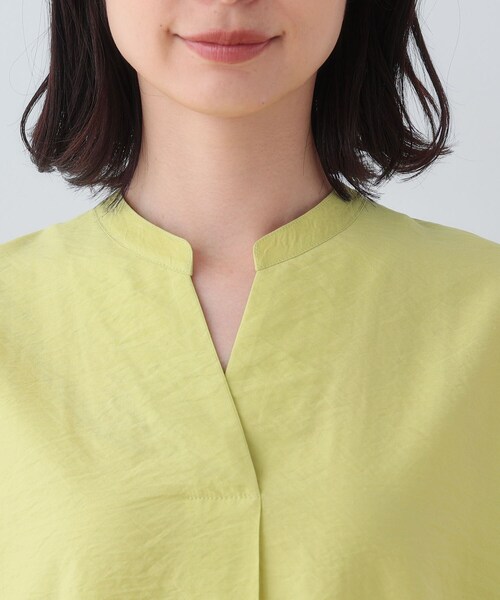 INDIVI(インディヴィ)の「【洗える/UVケア/SETUP可能】スキッパードルマンブラウス(シャツ/ブラウス・レディース・ライトグレー/アイボリー/ブラック/スモーキーグリーン系/チャコールグレー/ブラウン系/ライトグレー系5・03/38/34/05/15 /13)」の13枚目の写真