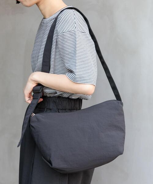 FORK&SPOON（フォークアンドスプーン）の「FORK&SPOON　マルチカラーボーダーTシャツ（Tシャツ/カットソー・レディース・ネイビー/ブラック/グリーン・1）」の16枚目の写真