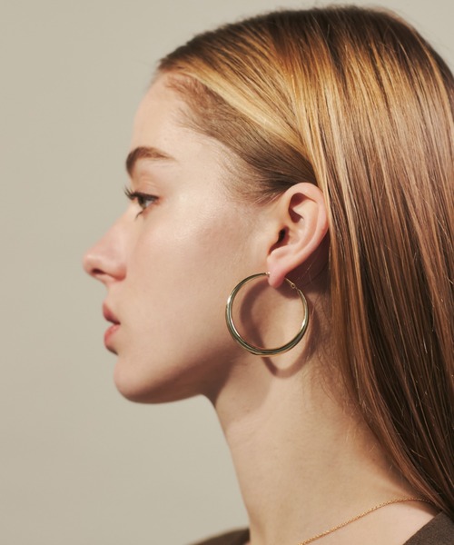 ciite' surgical stainless(シーテサージカルステンレス)の「【 金属アレルギー対応 】ボリューム フープイヤリング (両耳用) サージカルステンレス(イヤリング・レディース・シルバー/ゴールド・FREE)」の19枚目の写真