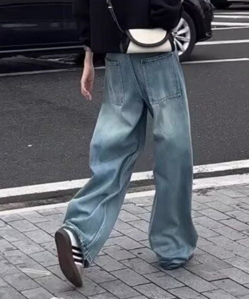 Teem Store（チームストア）の「カーブデザイン ワイドデニム（デニムパンツ・レディース・ブルー・S/M/L）」の8枚目の写真