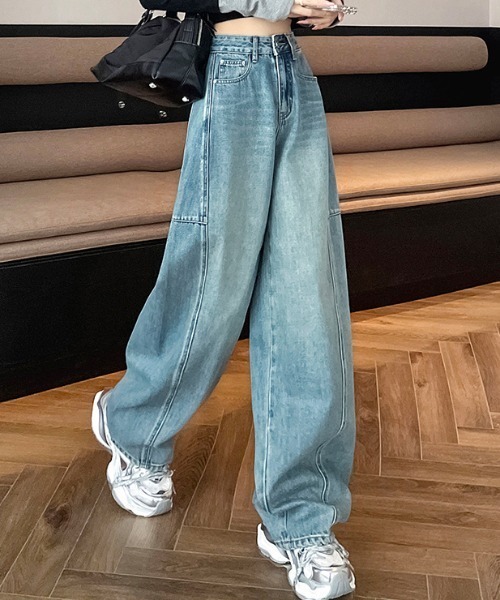 Teem Store（チームストア）の「カーブデザイン ワイドデニム（デニムパンツ・レディース・ブルー・S/M/L）」の4枚目の写真