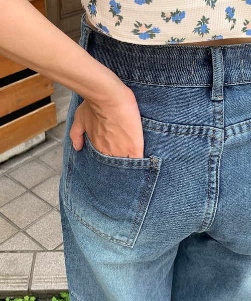 Teem Store（チームストア）の「カーブデザイン ワイドデニム（デニムパンツ・レディース・ブルー・S/M/L）」の15枚目の写真