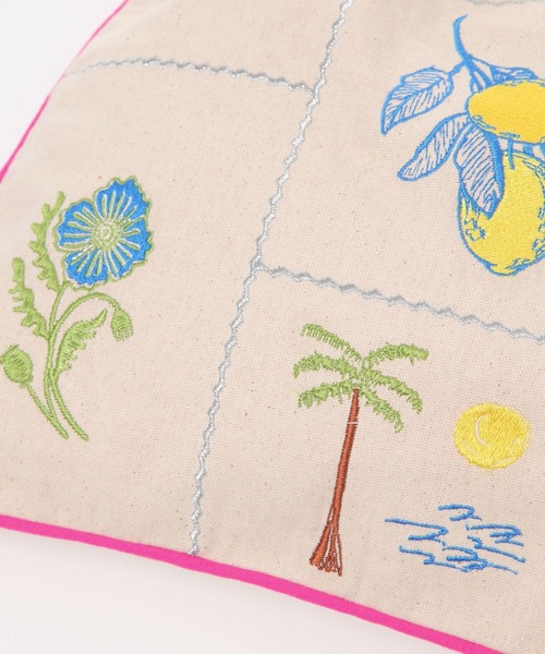 BAYFLOW（ベイフロー）の「[A4サイズ収納可]刺繍巾着トート（トートバッグ・レディース・グリーン/ピンク・FREE）」の16枚目の写真