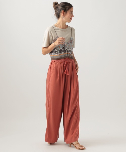 BAYFLOW（ベイフロー）の「[さらっとした穿き心地]テンセル(TM)繊維混ワイドパンツ（その他パンツ・レディース・グレイッシュベージュ/チャコール/テラコッタ/カーキ・FREE）」の9枚目の写真