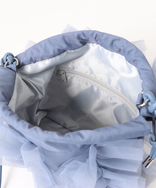 MIAN (ミアン)の「【MIAN】2wayボリュームチュールフリル ドロスト巾着バッグ ショルダーバッグ 結婚式 二次会 オケージョン / 2251-299-1(ショルダーバッグ・レディース・ブラック/ピンク/ブルー/グレー・FREE)」の6枚目の写真