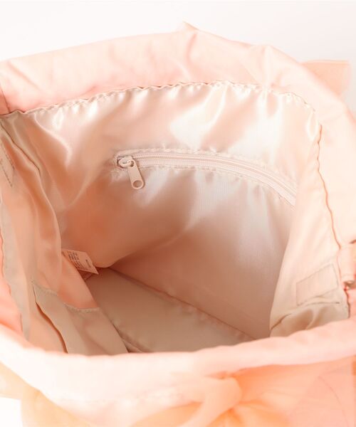 MIAN (ミアン)の「【MIAN】2wayボリュームチュールフリル ドロスト巾着バッグ ショルダーバッグ 結婚式 二次会 オケージョン / 2251-299-1(ショルダーバッグ・レディース・ブラック/ピンク/ブルー/グレー・FREE)」の7枚目の写真