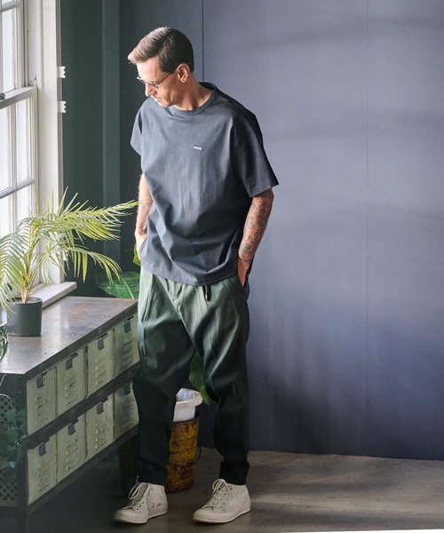 THEOREM(セオレム)の「mt9796- Embroidered Tee Tシャツ(Tシャツ/カットソー・メンズ・ブラック/ダークネイビー/ホワイト・L/XL/M)」の13枚目の写真
