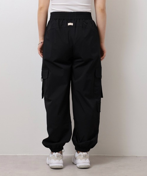 DIMENSIONE danza(ディメンシオーネ ダンツァ)の「ナイロンカーゴパンツ(カーゴパンツ・レディース・ブラック・X-SMALL/MEDIUM/SMALL)」の5枚目の写真