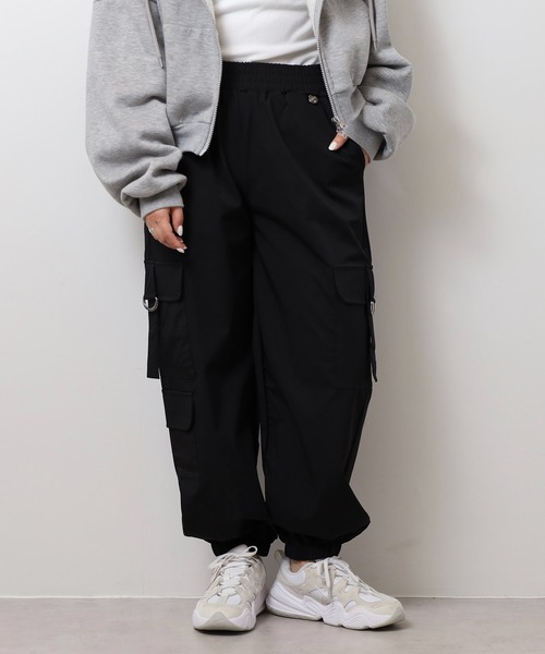 DIMENSIONE danza(ディメンシオーネ ダンツァ)の「ナイロンカーゴパンツ(カーゴパンツ・レディース・ブラック・X-SMALL/MEDIUM/SMALL)」の15枚目の写真