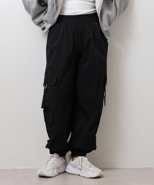 DIMENSIONE danza(ディメンシオーネ ダンツァ)の「ナイロンカーゴパンツ(カーゴパンツ・レディース・ブラック・X-SMALL/MEDIUM/SMALL)」の16枚目の写真