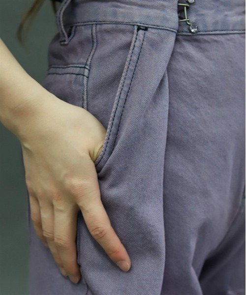 axes femme POETIQUE（アクシーズファムポエティック）の「ダメージデニムルーズパンツ（デニムパンツ・レディース・ブラック/パープル/インディゴブルー・MEDIUM）」の14枚目の写真