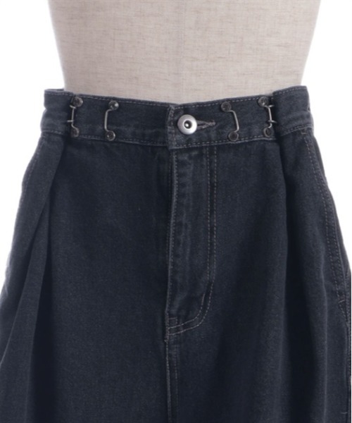 axes femme POETIQUE（アクシーズファムポエティック）の「ダメージデニムルーズパンツ（デニムパンツ・レディース・ブラック/パープル/インディゴブルー・MEDIUM）」の21枚目の写真