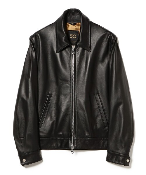 BEAMS F(ビームスエフ)の「CINQUANTA / ナッパレザー レギュラーカラー ジップアップ ブルゾン(ブルゾン・メンズ・ブラック・44/50)」の2枚目の写真