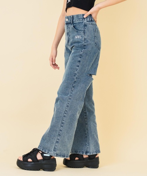 ANAP GｉRL（アナップガール）の「バック クラッシュ カットオフ デニム ワイド パンツ（デニムパンツ・キッズ・ブルー/ブラック・M/S/XS）」の10枚目の写真