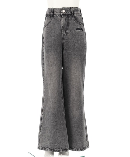 ANAP GｉRL（アナップガール）の「バック クラッシュ カットオフ デニム ワイド パンツ（デニムパンツ・キッズ・ブルー/ブラック・M/S/XS）」の21枚目の写真