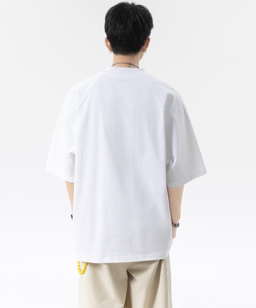 aimoha(アイモハ)の「ベーシッククルーネックTシャツ (SS)(Tシャツ/カットソー・メンズ・ブラック/ホワイト/イエロー/ベージュ・LARGE/MEDIUM)」の7枚目の写真