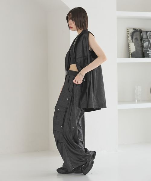 Anui(アニュイ)の「【UNISEX/3サイズ展開】バレルスナップカーゴパンツ(カーゴパンツ・レディース・ベージュ/ストライプ/ブラック系その他・SMALL/MEDIUM/LARGE)」の16枚目の写真