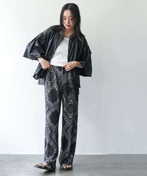 mili an deni(ミリアンデニ)の「ペイズリー&ドットカットプリーツパンツ(その他パンツ・レディース・アイボリー/ブラック系その他/ホワイト/ブラック・M)」の12枚目の写真