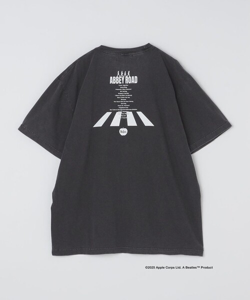 SHIPS(シップス)の「SHIPS: THE BEATLES フォトグラフィック Tシャツ(Tシャツ/カットソー・メンズ・ダークグレー/ブラック・SMALL/MEDIUM/LARGE/X-LARGE)」の3枚目の写真