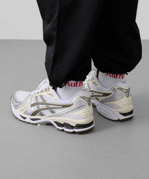 ASICS(アシックス)の「【ASICS】GEL-KAYANO 14(スニーカー・メンズ・ホワイト系1/ホワイト・26cm/26.5/27cm/27.5/28cm)」の19枚目の写真