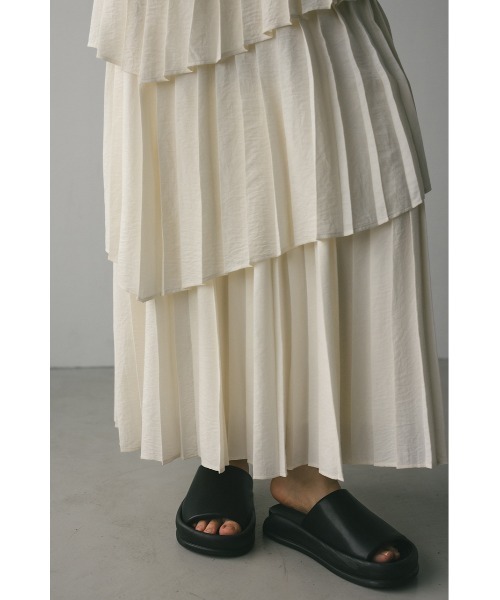 STYLEMIXER(スタイルミキサー)の「プリーツティアードスカート(スカート・レディース・アイボリー/ブラック/チャコールグレー・SMALL/MEDIUM)」の10枚目の写真
