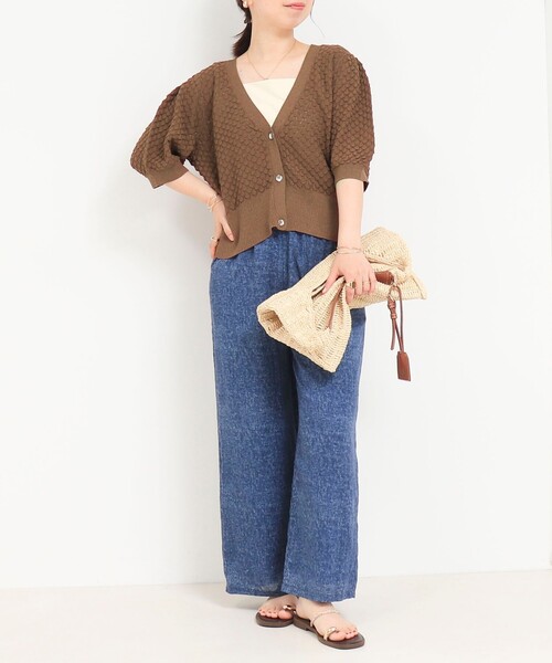 MICO COULIER（ミコクリエ）の「立体編柄Vネックカーディガン（カーディガン/ボレロ・レディース・ブラウン/グレイッシュベージュ/ライトグレー・38）」の4枚目の写真