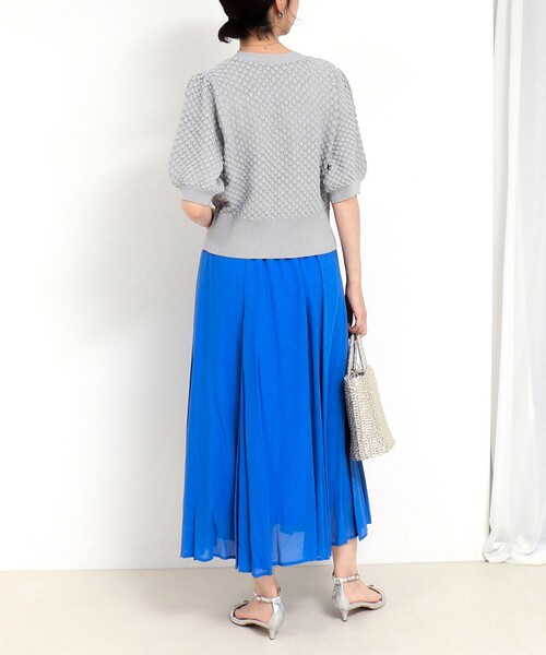 MICO COULIER（ミコクリエ）の「立体編柄Vネックカーディガン（カーディガン/ボレロ・レディース・ブラウン/グレイッシュベージュ/ライトグレー・38）」の14枚目の写真