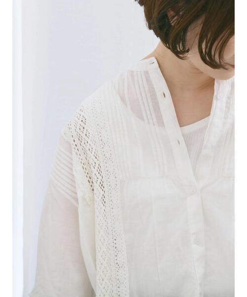 Samansa Mos2 blue（サマンサモスモスブルー）の「【Made in India】ピンタックレース前開きブラウス（シャツ/ブラウス・レディース・オフホワイト/ブラック/グリーン・F）」の19枚目の写真