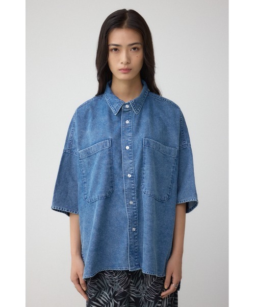 AZUL by moussy（アズールバイマウジー）の「C/T冷感デニムドルマンシャツ（シャツ/ブラウス・レディース・ブルー/ダークブルー・FREE）」の20枚目の写真