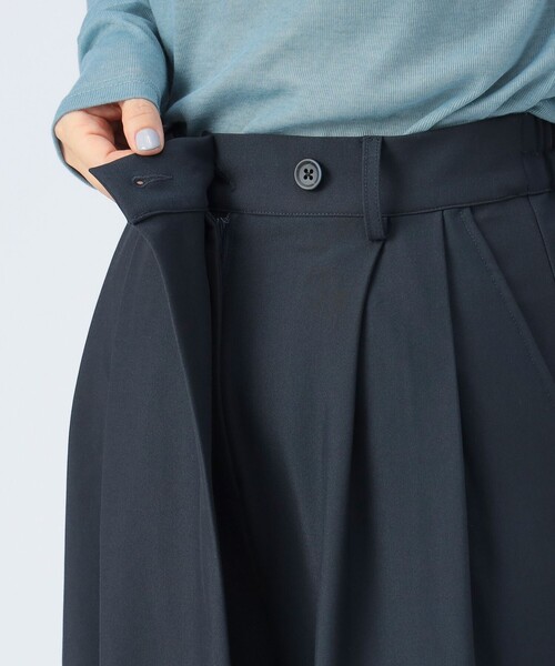 BEAMS HEART（ビームスハート）の「ラップ タック スラックス（スラックス・レディース・グレー/ネイビー・FREE）」の16枚目の写真