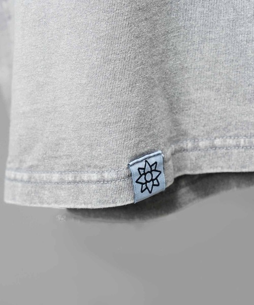 MAISON SPECIAL(メゾンスペシャル)の「【Hypnose Association for MAISON SPECIAL】「Crest」Prime-Over Crew Neck Layering T-Shirt/プライムオーバークルーネックレイヤリングTシャツ【MAISON SPECIAL/メゾンスペシャル】(Tシャツ/カットソー・メンズ・ブラック/ライトグレー・2/1)」の18枚目の写真