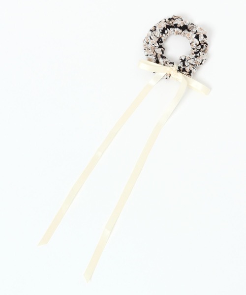 GLOBAL WORK(グローバルワーク)の「刺繍リボンヘアゴム/570914(ヘアゴム・レディース・ホワイト/ブラック・FREE)」の2枚目の写真