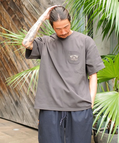 BILLABONG（ビラボン）の「BILLABONG メンズ WARM SOFTTY TEE サーフTシャツ 【2025年秋冬モデル】/ビラボン水陸両用胸ポケットバックロゴプリントラッシュガードTシャツ(水着)（Tシャツ/カットソー・メンズ・クリーム/ブラック/ライトブルー・X-LARGE/LARGE/MEDIUM）」の7枚目の写真