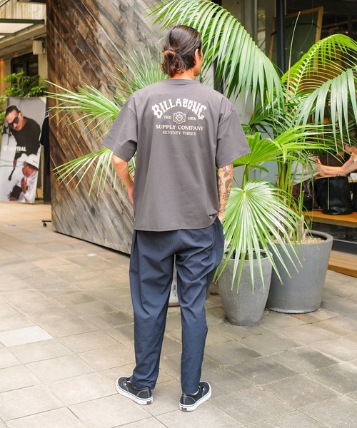 BILLABONG（ビラボン）の「BILLABONG メンズ WARM SOFTTY TEE サーフTシャツ 【2025年秋冬モデル】/ビラボン水陸両用胸ポケットバックロゴプリントラッシュガードTシャツ(水着)（Tシャツ/カットソー・メンズ・クリーム/ブラック/ライトブルー・X-LARGE/LARGE/MEDIUM）」の5枚目の写真