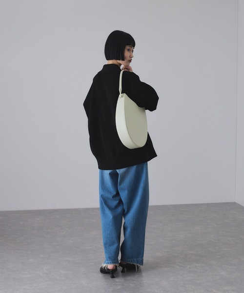 ADAM ET ROPE'（アダムエロペ）の「【サステナブル】ポロニットリラックスカーディガン（カーディガン/ボレロ・レディース・ラベンダー/キナリ/ブラック・FREE）」の6枚目の写真