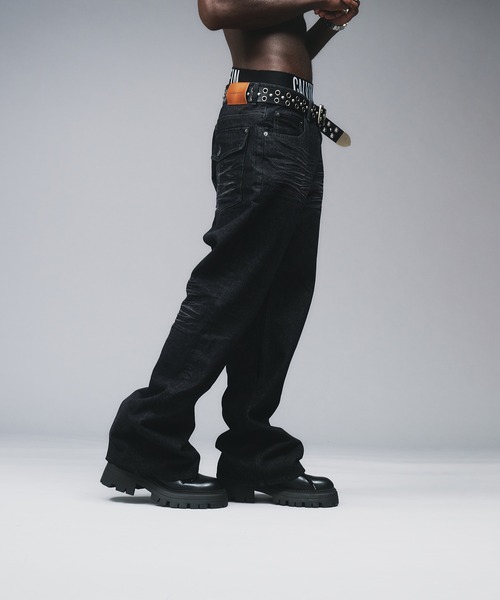 ANDER HUNK Whiskers Semi Flare Denim 再販無 ANDER HUNK（アンダーハンク）の「13oz Whiskers Semi Flare Denim