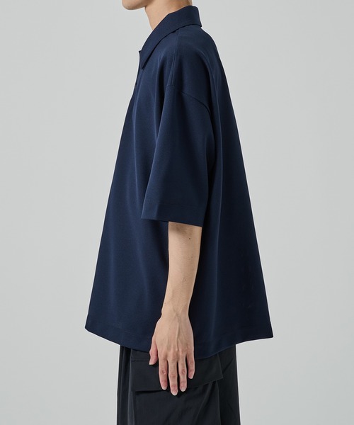 STUDIOUS（ステュディオス）の「TECHNOCLEAN リラックスポロシャツ（ポロシャツ・メンズ・ブラック/ネイビー・1/2）」の3枚目の写真