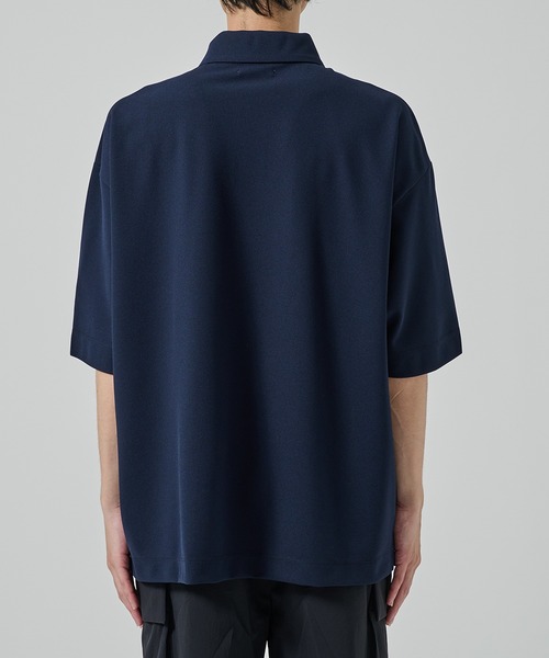 STUDIOUS（ステュディオス）の「TECHNOCLEAN リラックスポロシャツ（ポロシャツ・メンズ・ブラック/ネイビー・1/2）」の4枚目の写真