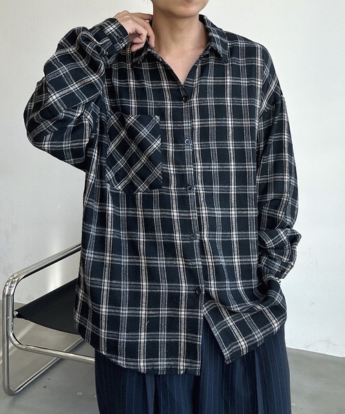 UNDERSTATEMENTs(アンダーステイトメント)の「【ユニセックス】ルーズチェックシャツ(シャツ/ブラウス・メンズ・ブラック/グリーン/イエロー・MEDIUM/LARGE)」の10枚目の写真