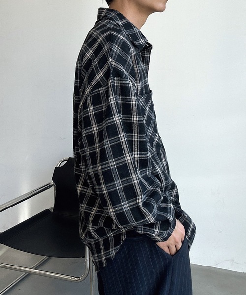 UNDERSTATEMENTs(アンダーステイトメント)の「【ユニセックス】ルーズチェックシャツ(シャツ/ブラウス・メンズ・ブラック/グリーン/イエロー・MEDIUM/LARGE)」の12枚目の写真