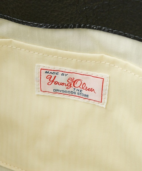 YOUNG&OLSEN The DRYGOODS STORE（ヤングアンドオルセン）の「【YOUNG＆OLSEN】BELTED TOTE M（ハンドバッグ・レディース・ブラック/ライトベージュ・フリー）」の8枚目の写真
